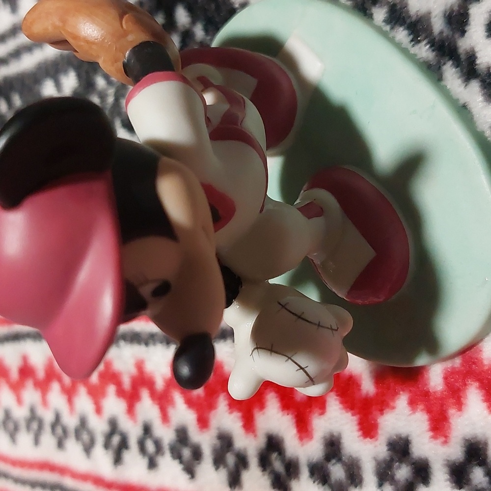 Disney Collectible Figurine Base